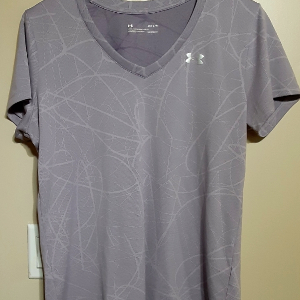 UA heatgear top